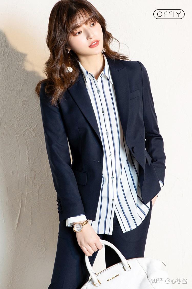 有哪些中肯的律所投行面试时的女生着装建议