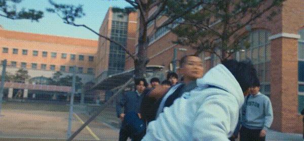 《ONE:高中英雄们》热血、动作、拳拳到肉,比《弱小英雄》好看