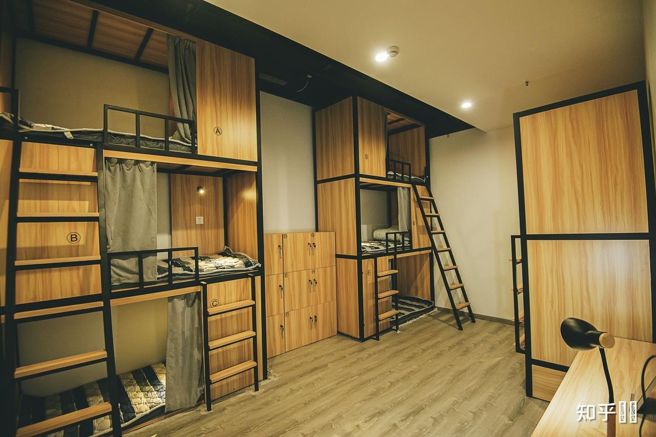 去南京旅游的话住在哪个区比较方便而且便宜