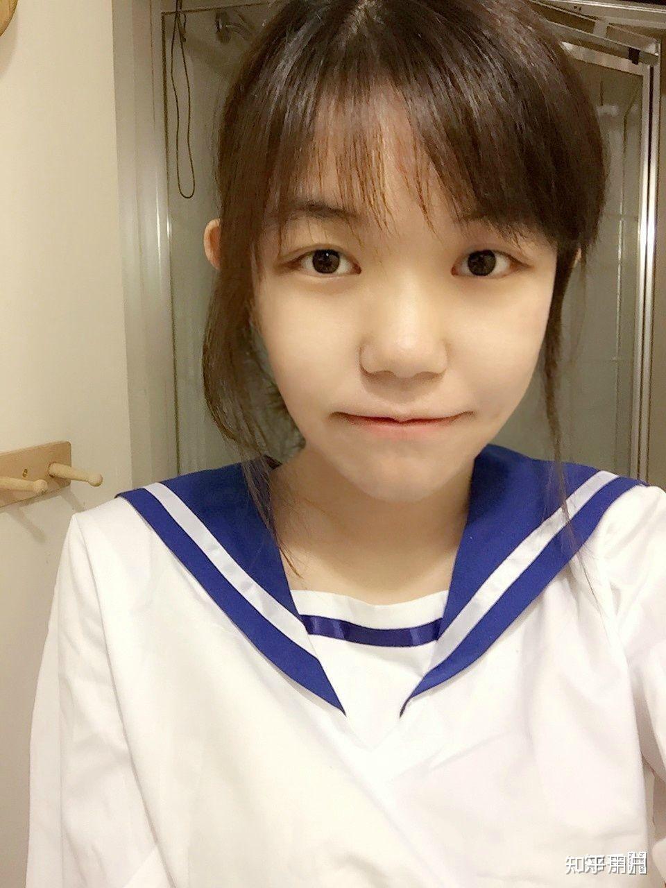 封茗囧菌到底有多照骗? - 知乎