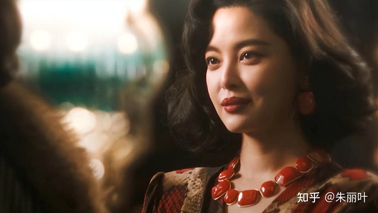 如何评价辛芷蕾的颜?