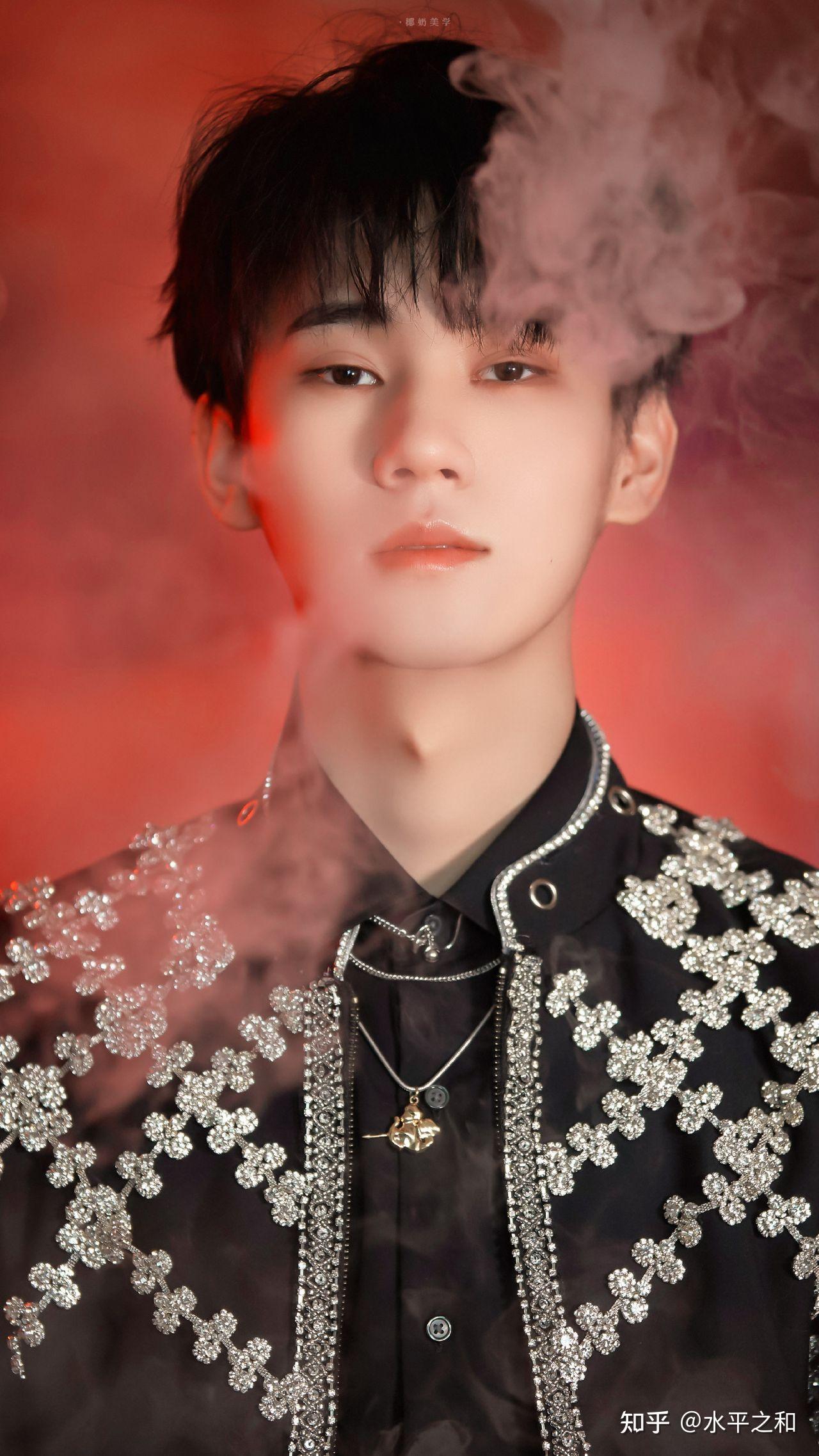 有没有时代少年团张真源的好看的壁纸? - 知乎