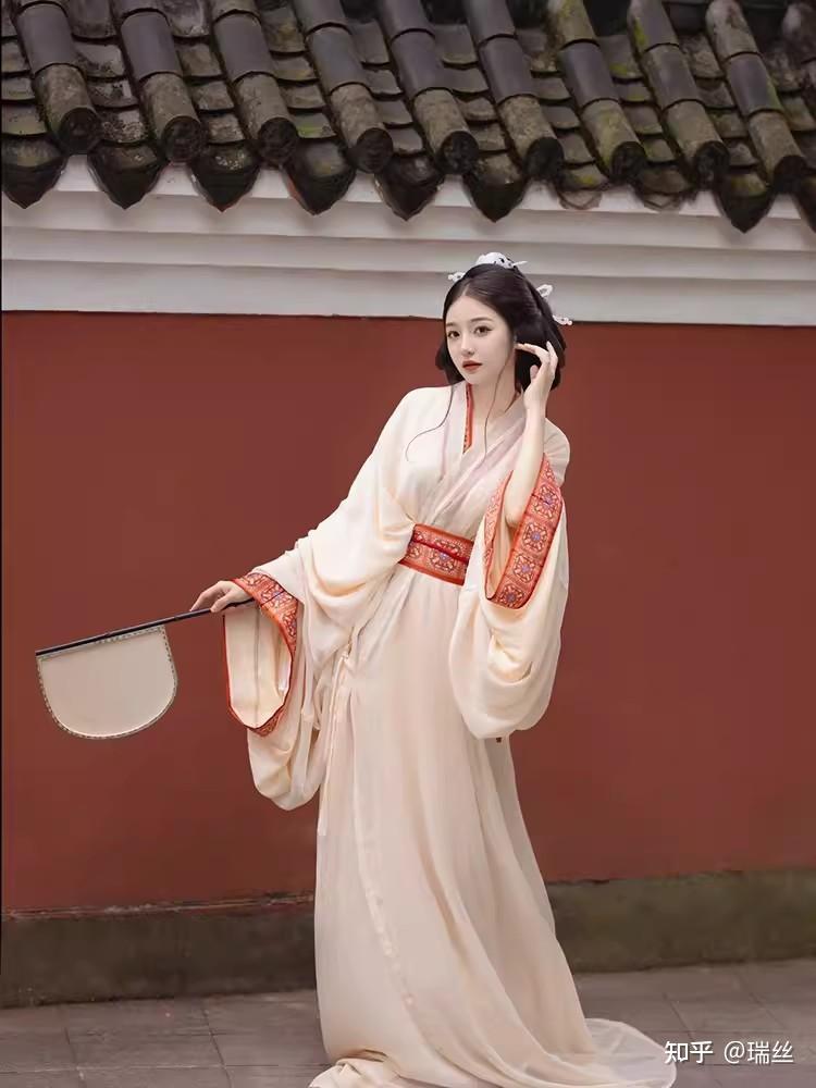 为什么汉服必须要右衽?揭示汉服中的文化与哲学 - 知乎