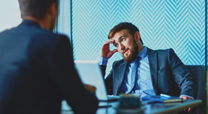 「出身不同」真的会影响一个人的领导风格吗？