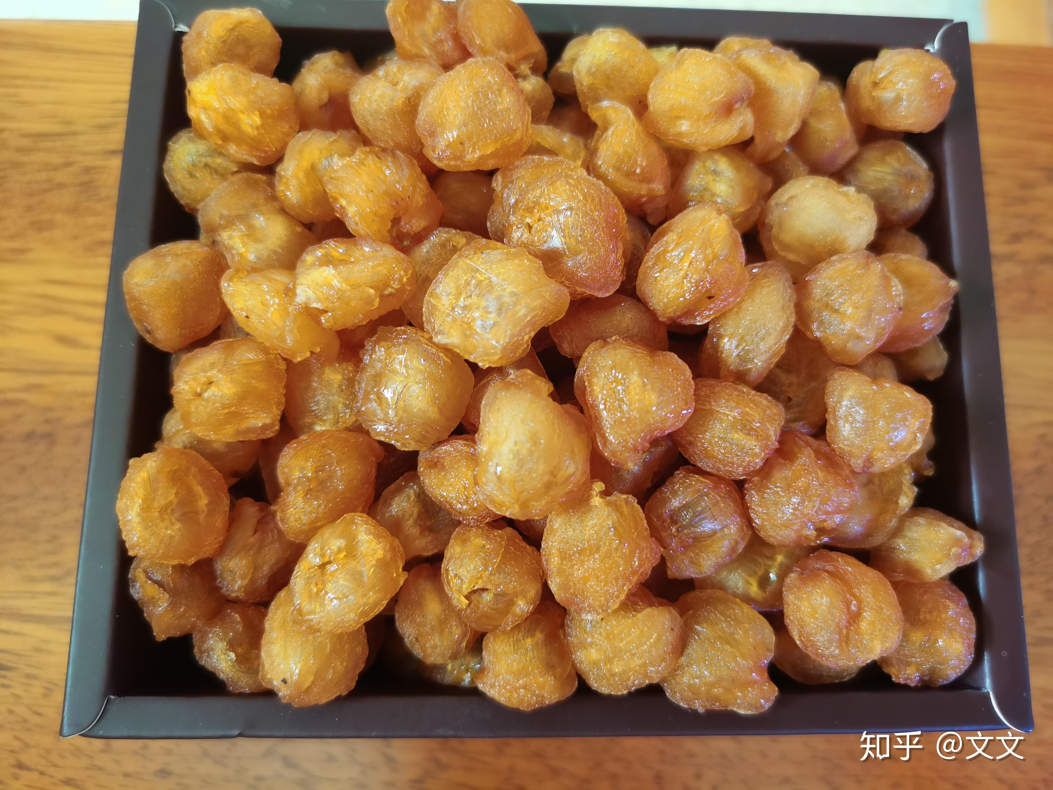 听说有不法商贩用硫磺熏桂圆以制干自己都不敢吃了想请教一下如何分辨