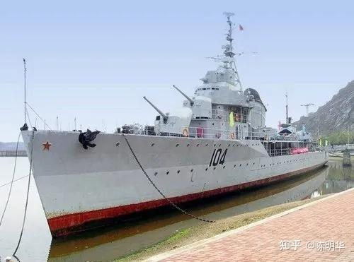 建国初期从苏联引进的(07型)太原舰104号,到现在055万吨大驱 - 知乎