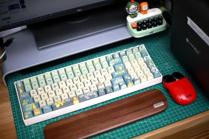 有个性的产品居然如此好用，LOFREE洛斐客制化机械键盘体验 - 知乎