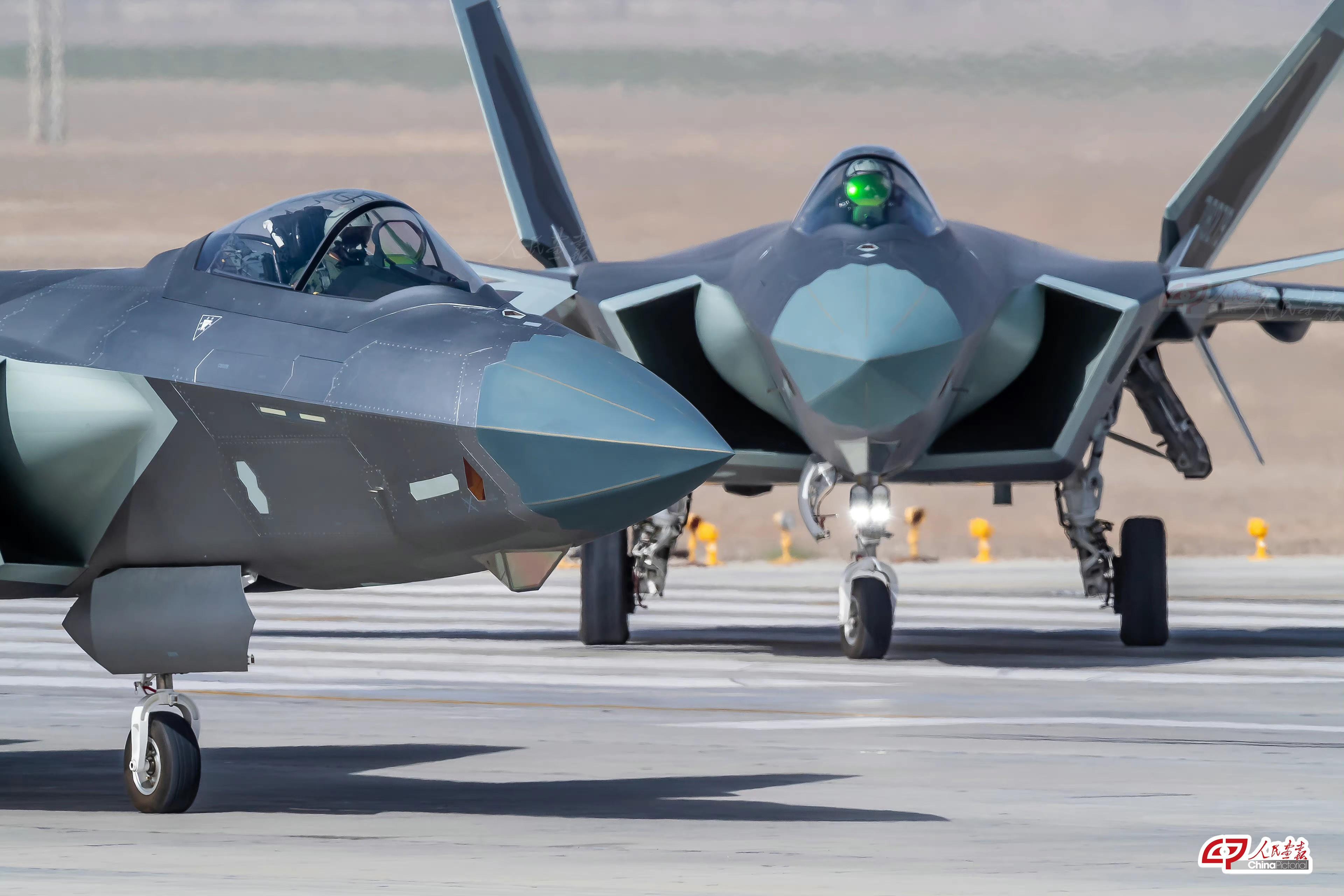 有没有人觉得歼-20 长得有点丑,而且没有腰? - 知乎