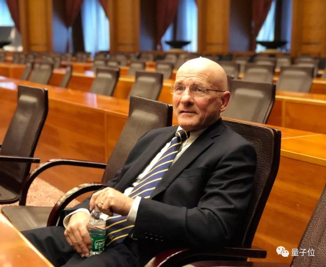 Dawson R Patterson 专访图灵奖得主David Patterson:8年前就得知被提名,AI跃迁看好边缘计算 - 知乎