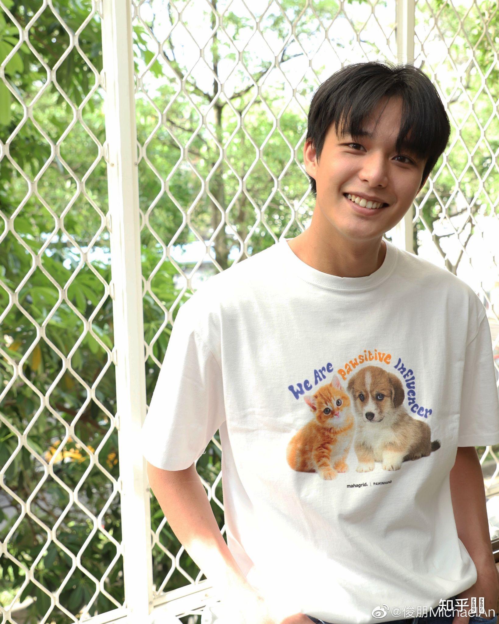 如何评价安俊朋在电视剧history4近距离爱上你中的表现