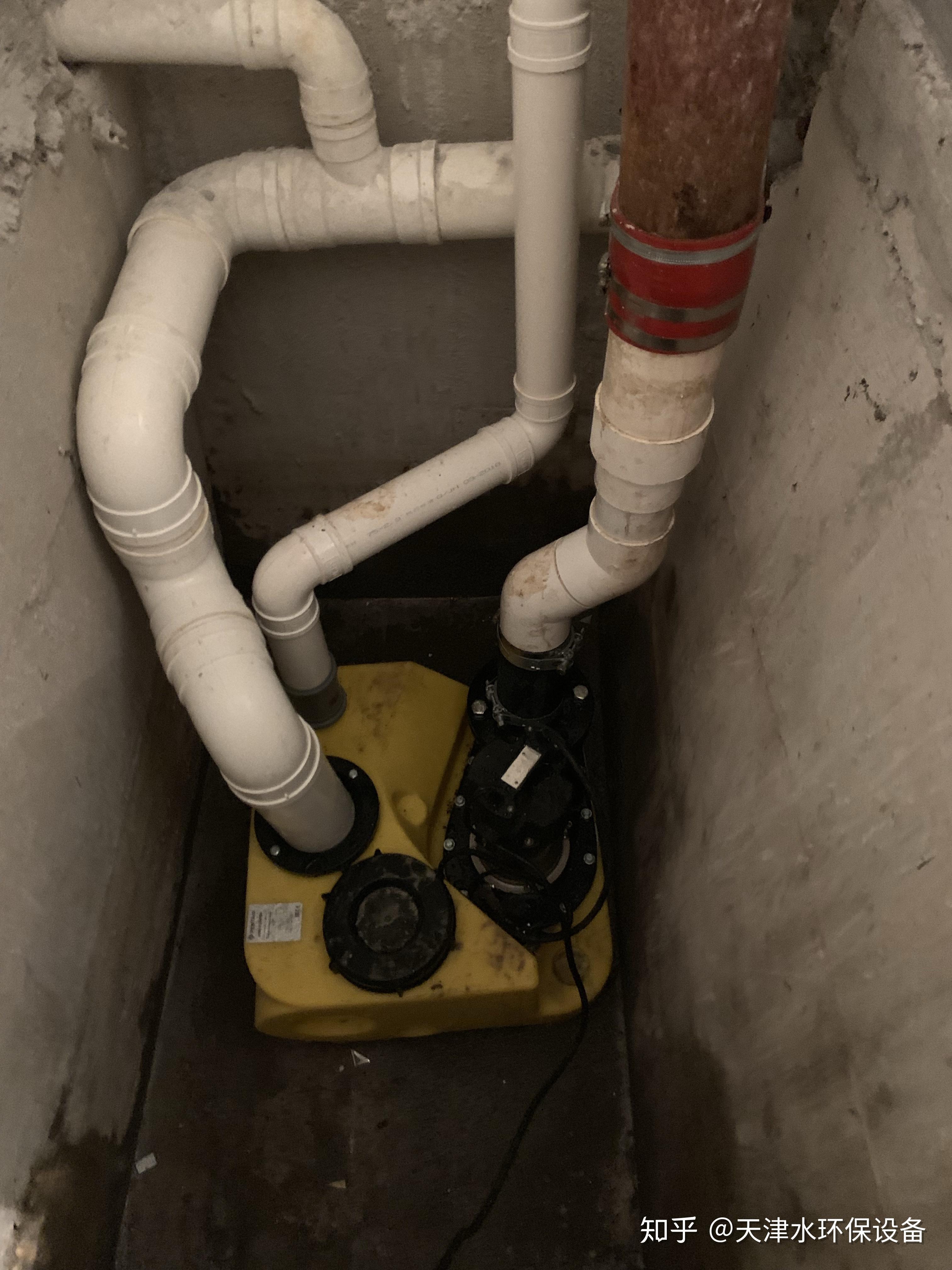 卫生间铸铁管与pvc管如何连接? 