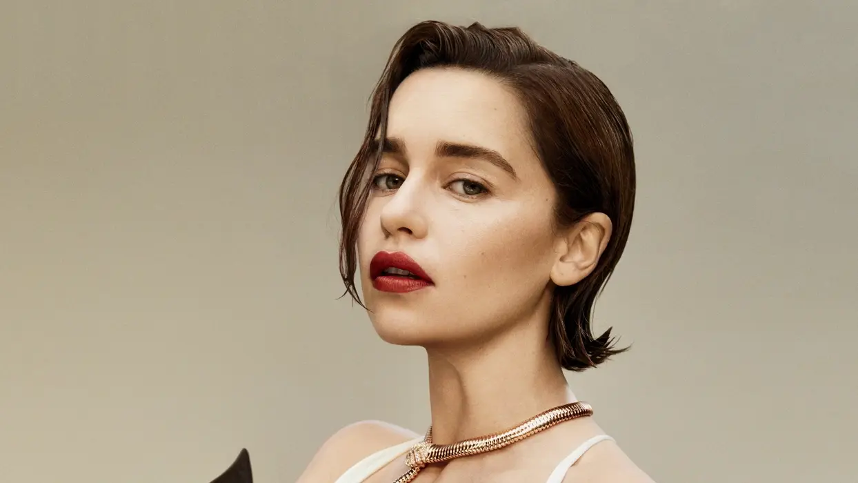 如何评价演员艾米莉亚克拉克emiliaclarke的演技龙妈的扮演者