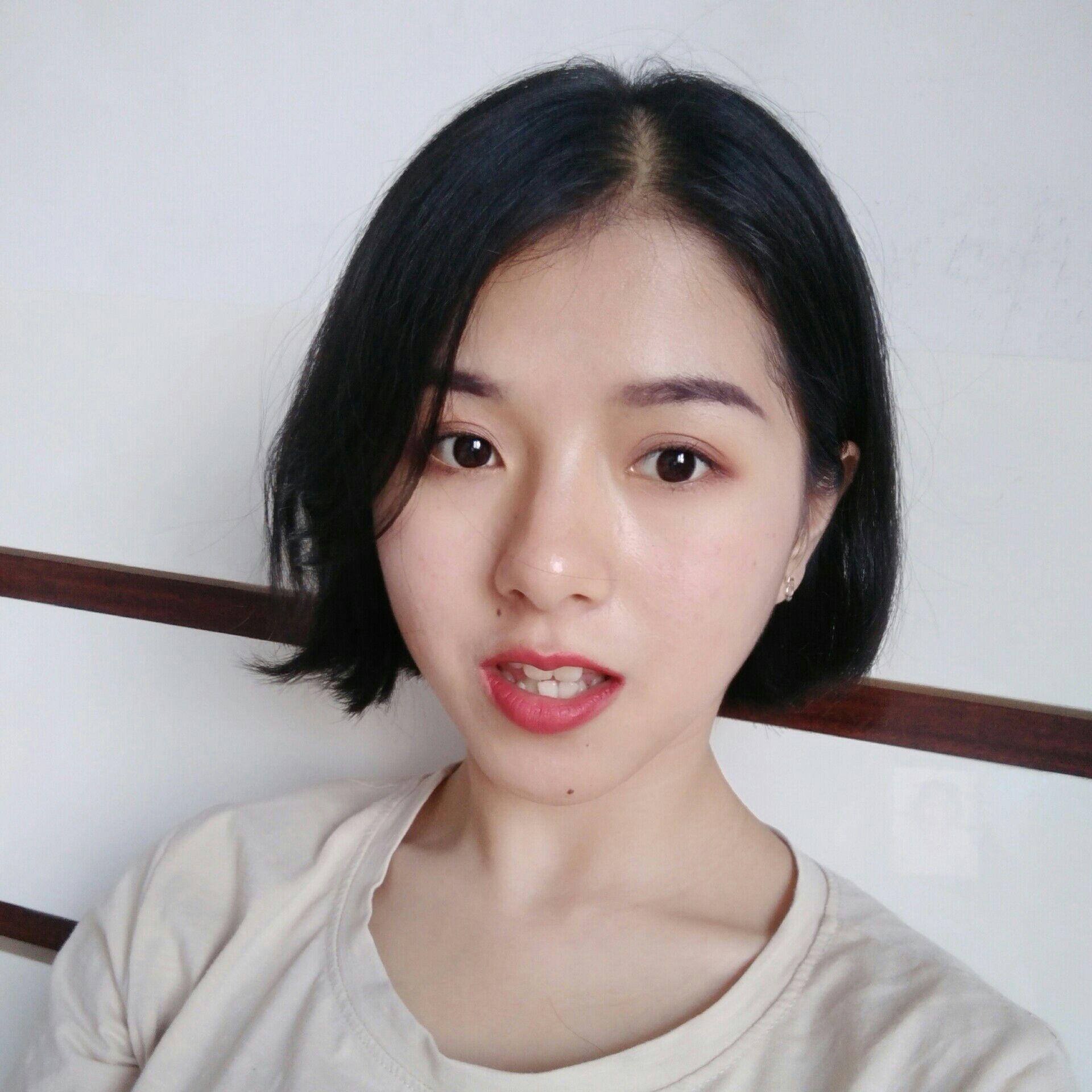 学生党准备学化妆淡妆大概需要哪些必备的化妆品