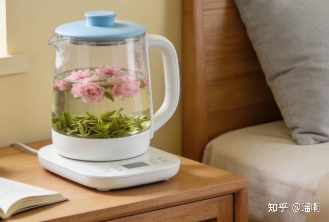 养生壶测评:宫菱、nerf、北欧沃朗等恒温壶品牌排行榜前十名有哪些?10款低音炖煮不扰人,养生壶推荐2025哪个牌子好?