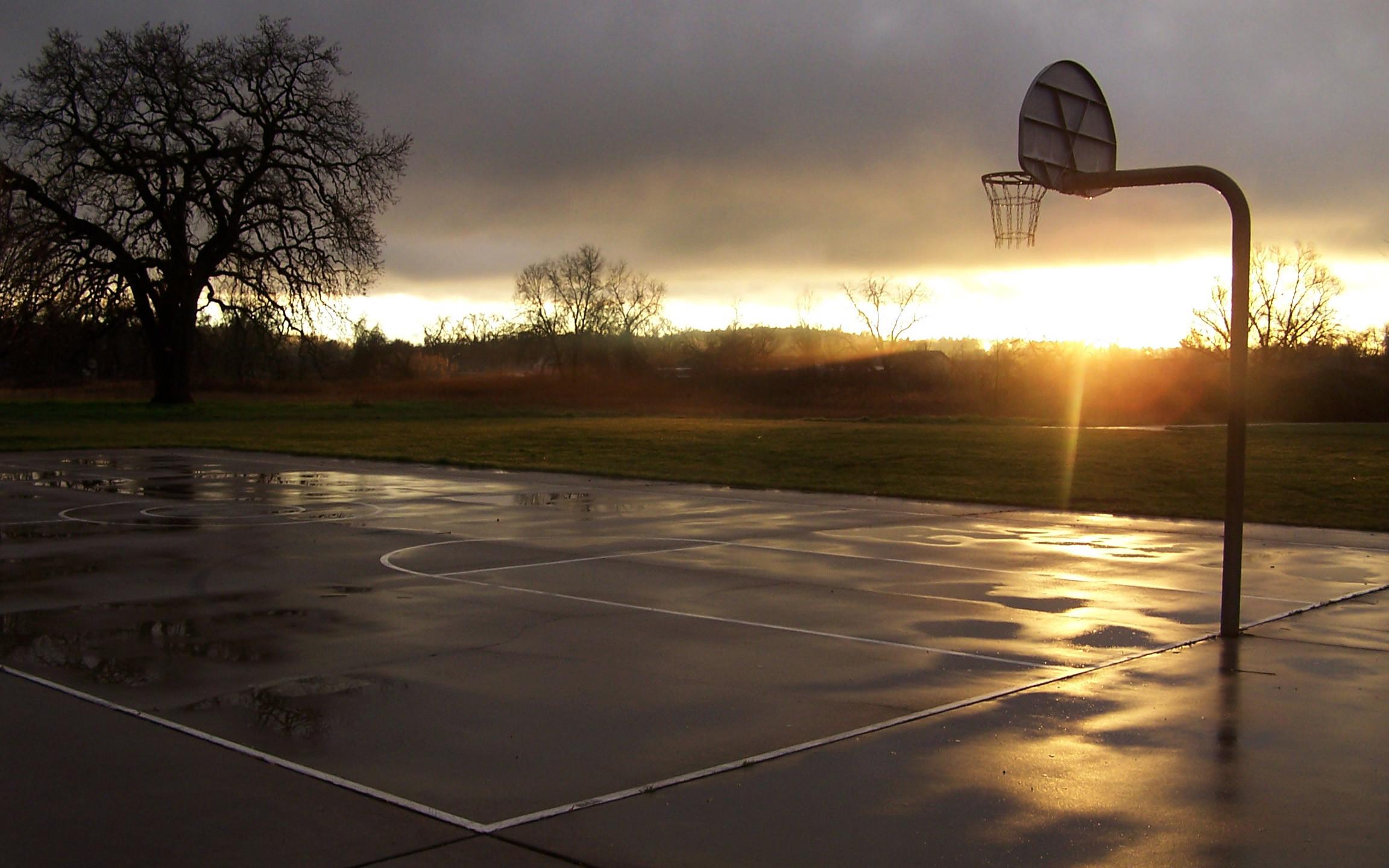篮球场照片唯美图片