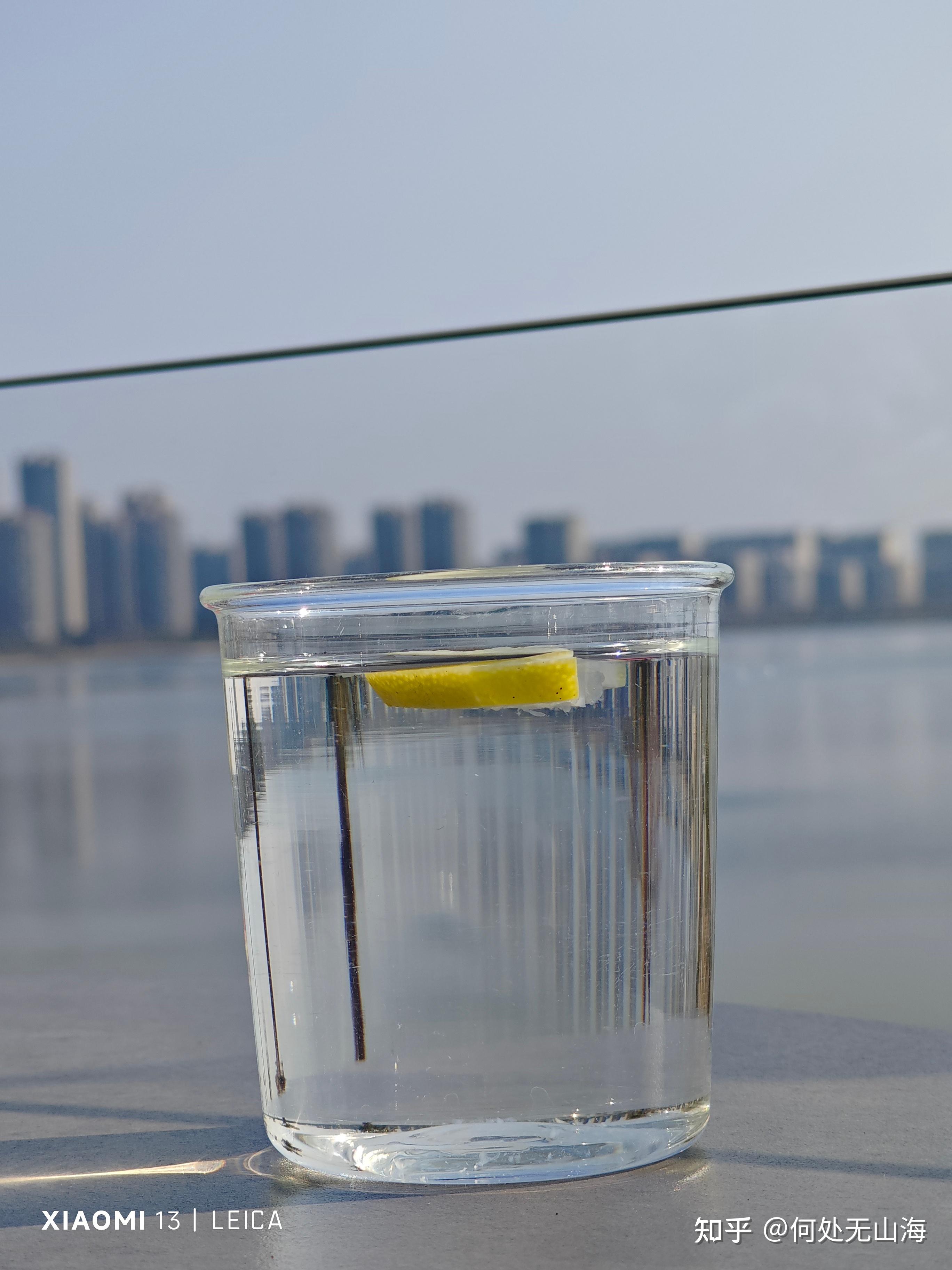 为什么冰块比水轻为什么在线