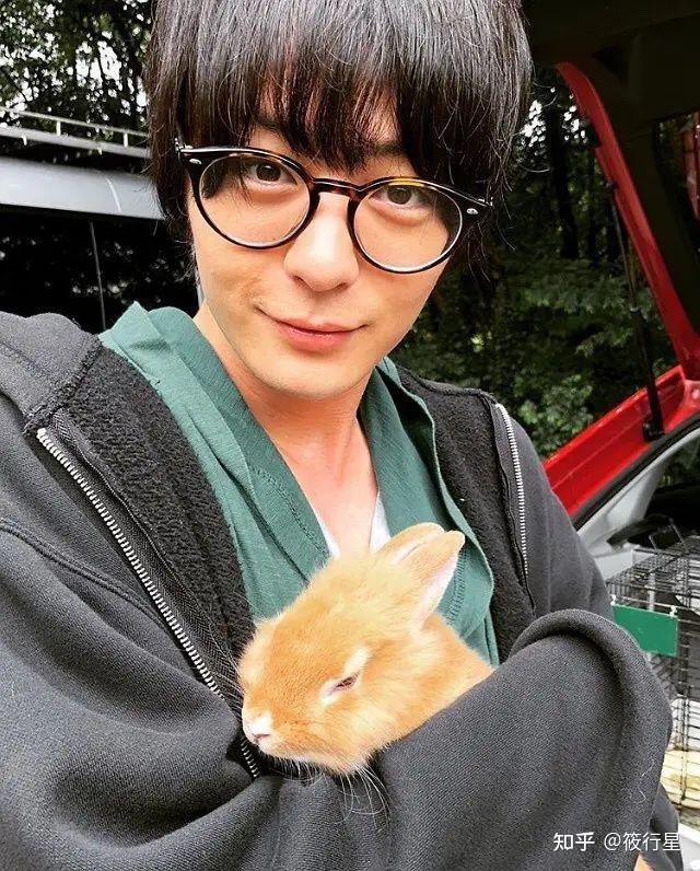 谁能发一下好看的犬饲贵丈的图片假面骑士创骑