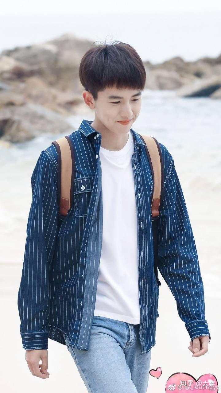 如何评价《人不彪悍枉少年》中李渔的扮演者 张耀? - 知乎