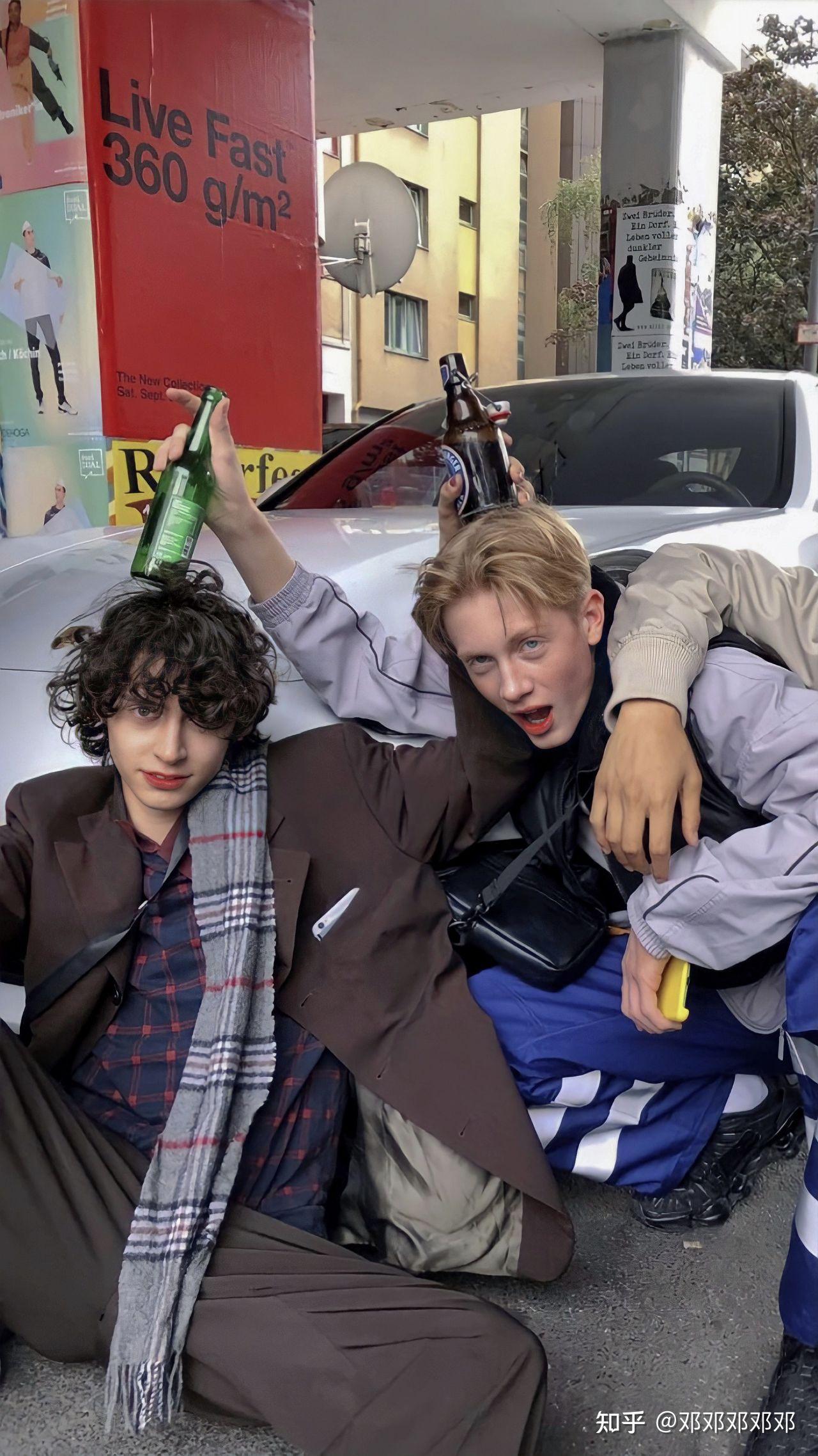 skam德版第五季黑金是恋人吗