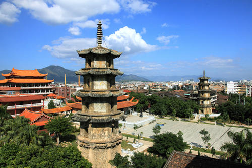 三,松原市第一处国家风景名胜 -- 长山明珠园明珠园,原名叫水上公园