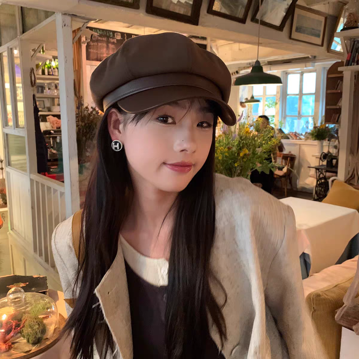 女生戴贝雷帽该怎么搭配才出众