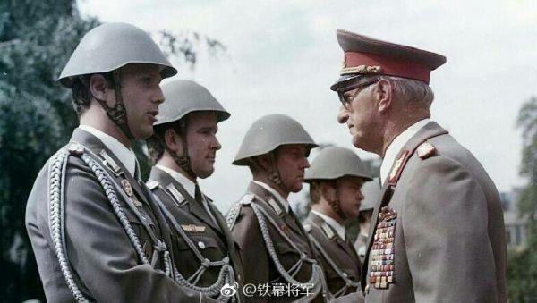 耄耋老人的世纪人生东德人民军大将凯斯勒小传