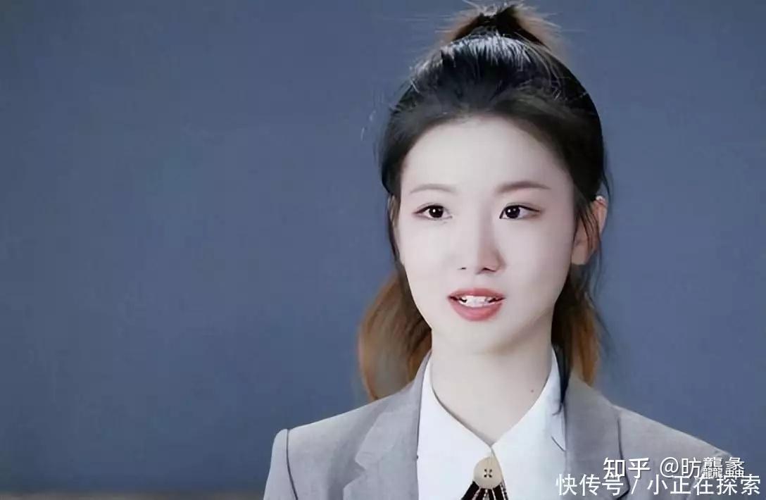 能挣260万为什么去领你5000的工资,孟雨童揭开了董明珠的遮羞布.没有董姐.谁会认识你?还理直气壮的讲金钱至上的理论.和曹金一样的货色.刚离 ...
