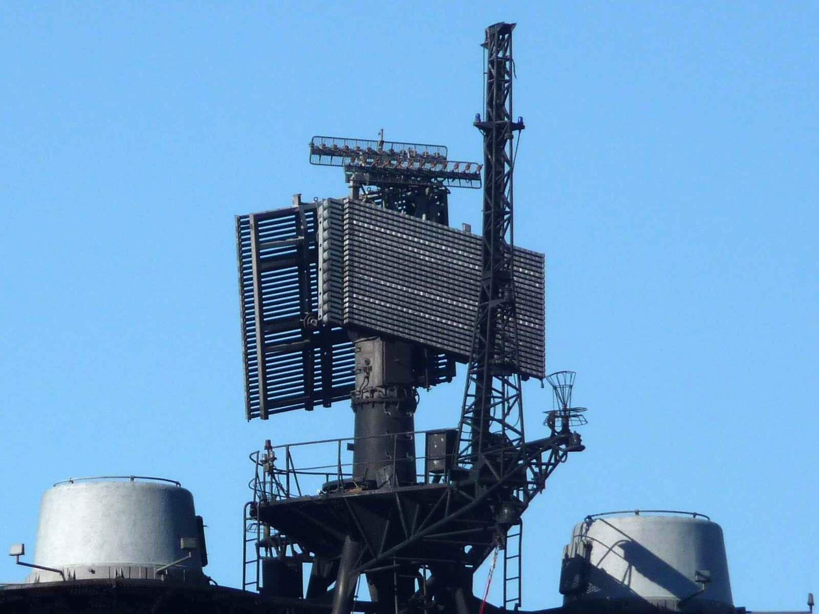 为什么基洛夫级和光荣级要装两个三坐标雷达? - 知乎