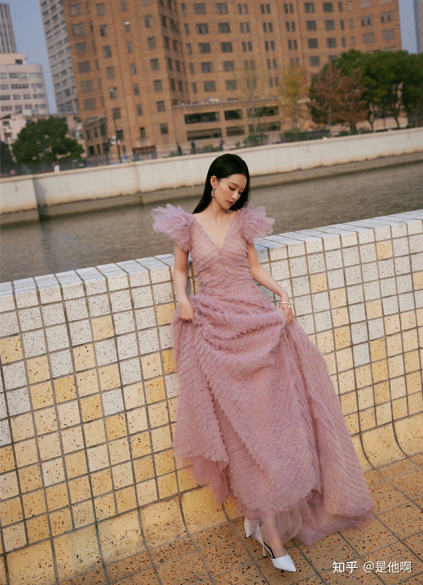 如何评价女演员李沁