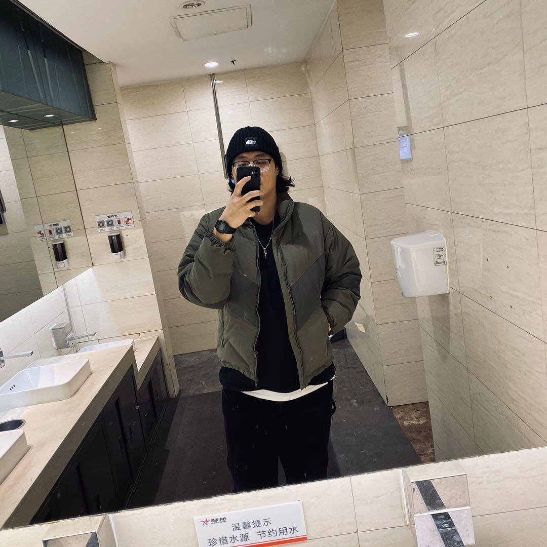 本人男,身高182体重180斤,怎么穿衣好看啊,各位亲们帮帮忙? - 知乎