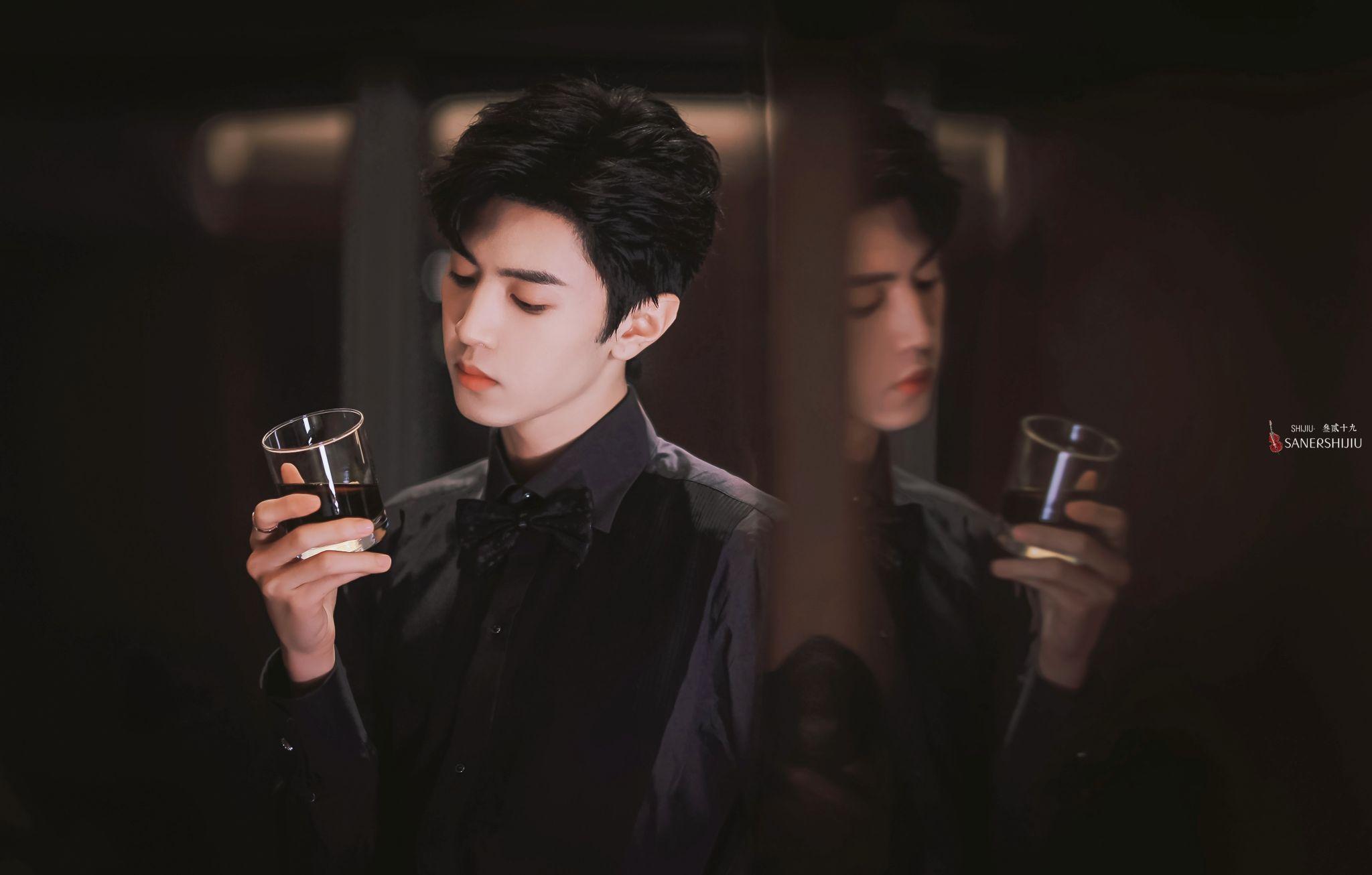 求!陈哲远壁纸!? - 知乎