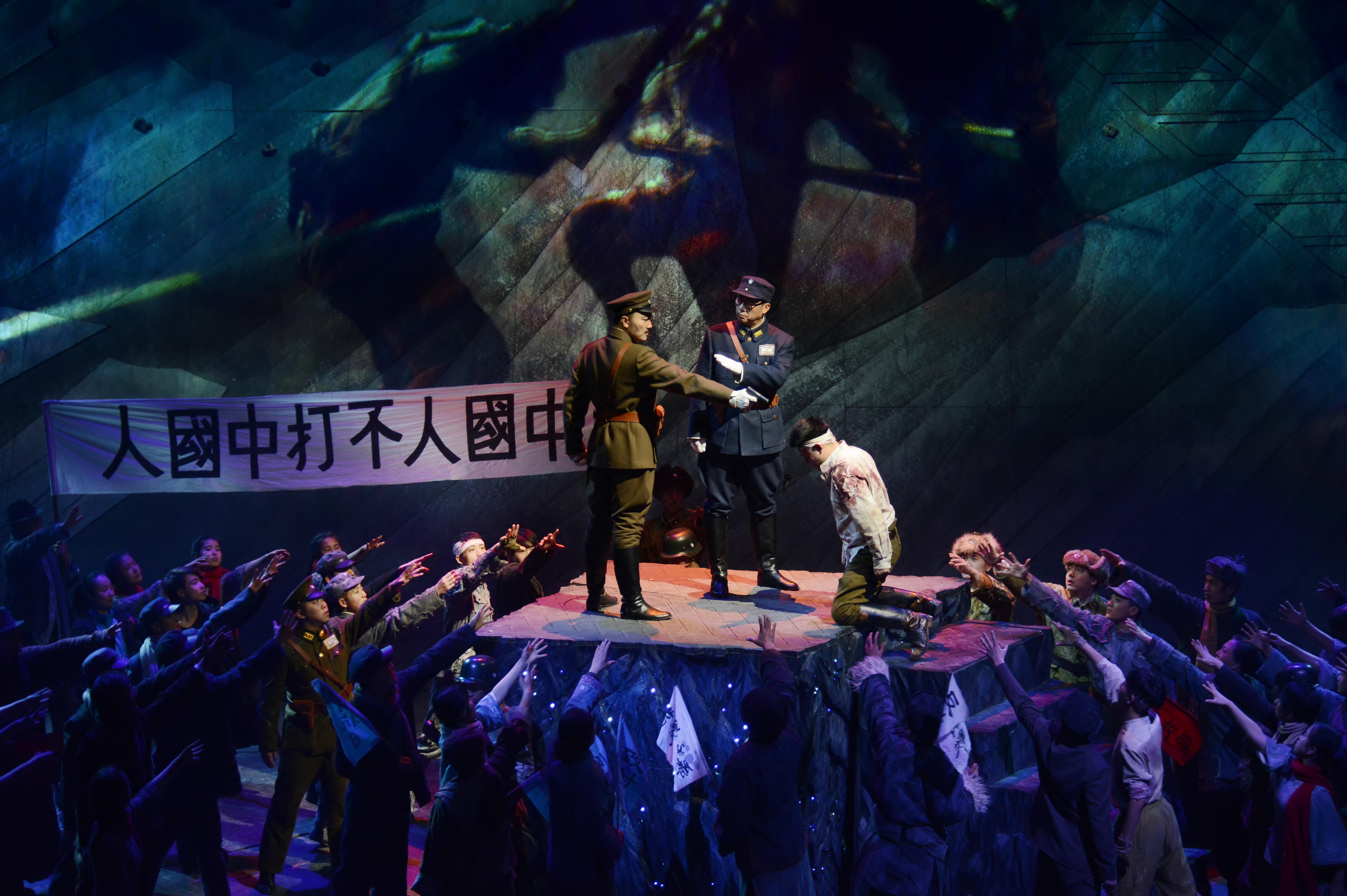 有没有看过华清池的1212西安事变影画演出?怎么样?