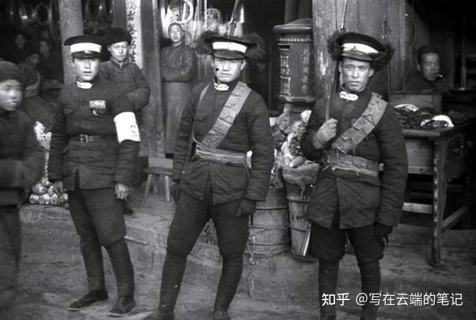 1941年，英雄母亲抱着1岁婴儿上刑场，敌人一把抢过孩子扔在地上 - 知乎