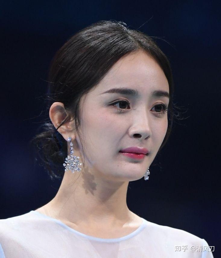如何客观的评价杨幂的外貌长相? - 知乎