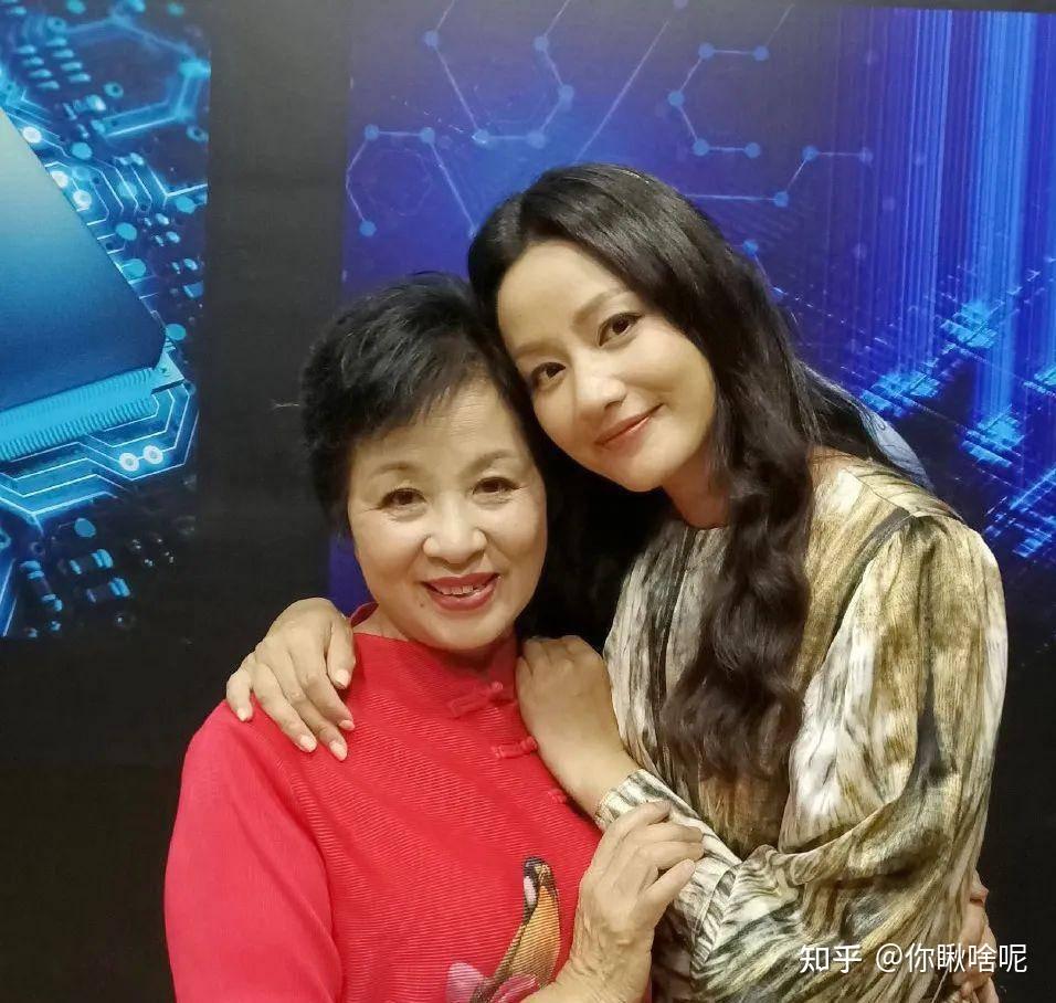 瞿颖的母亲丁家珍：女儿52岁仍未婚单身，让她纠结心痛 - 知乎