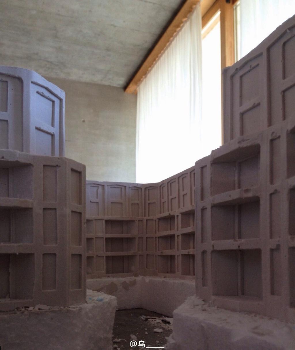 建筑系学生如何用水泥做出混凝土感的建筑模型