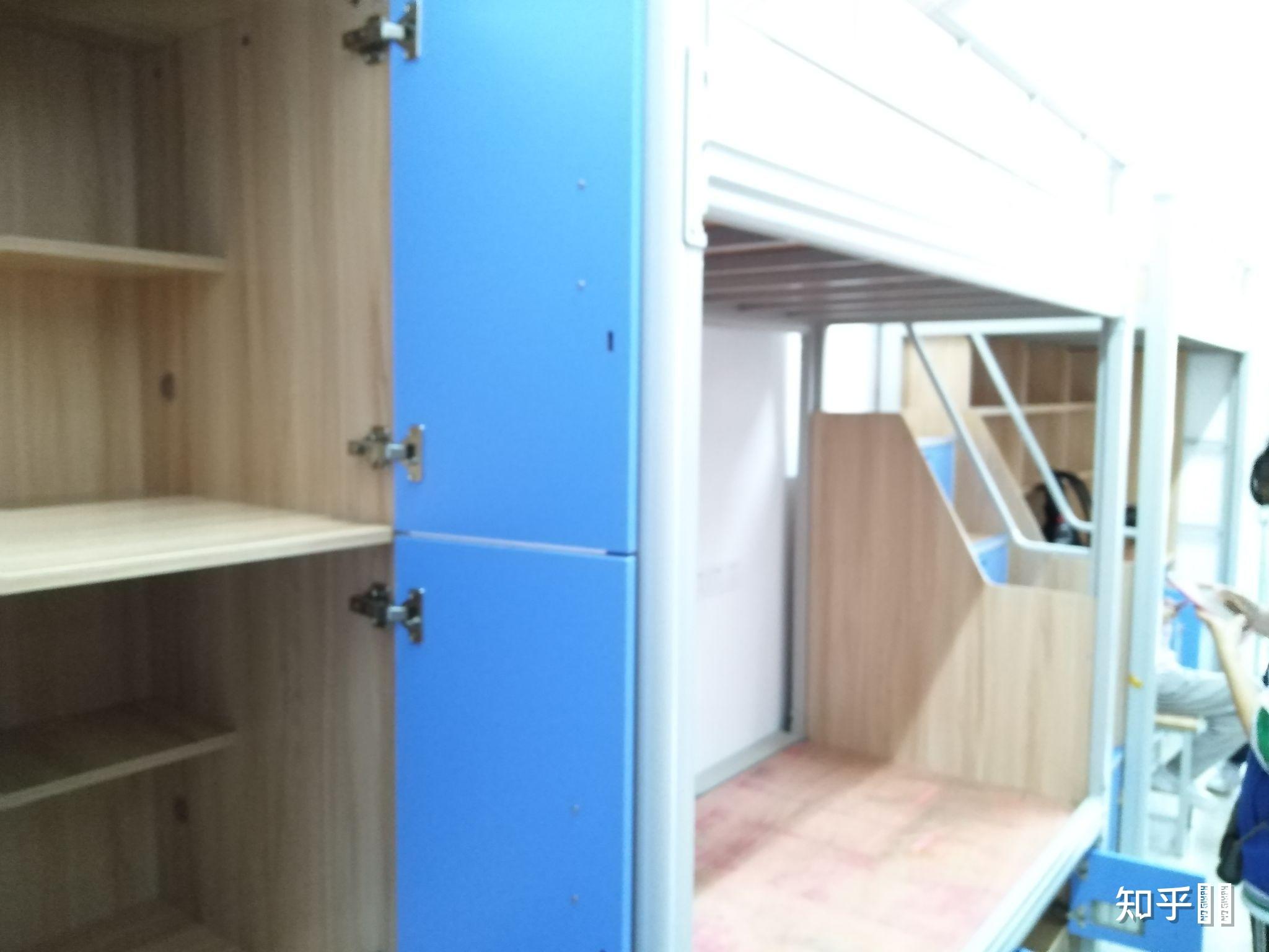 求綦江中学宿舍介绍?