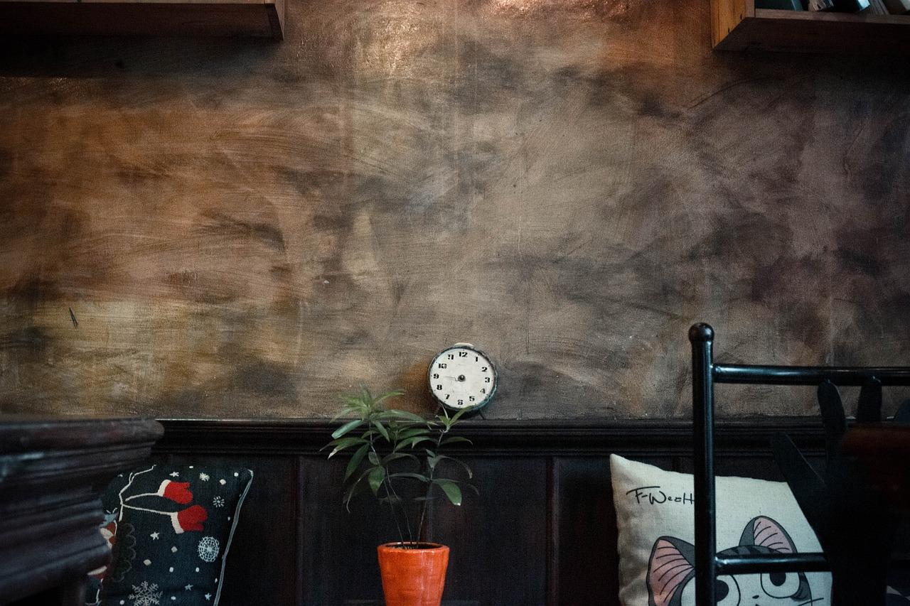 卧室时钟放在什么位置