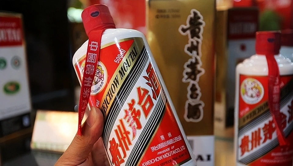 官方指导价1499 元的茅台酒去哪儿了?