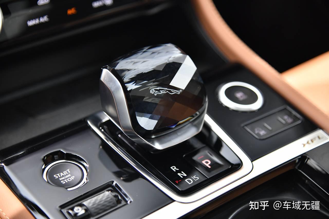 除了沃尔沃,这九款车上都有“水晶档把”,最便宜的只要12万! - 知乎