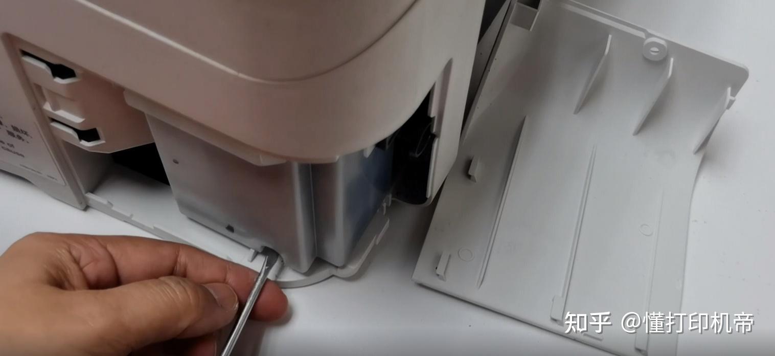 epsonl1118打印机这两个灯一直闪黄色是什么问题呢