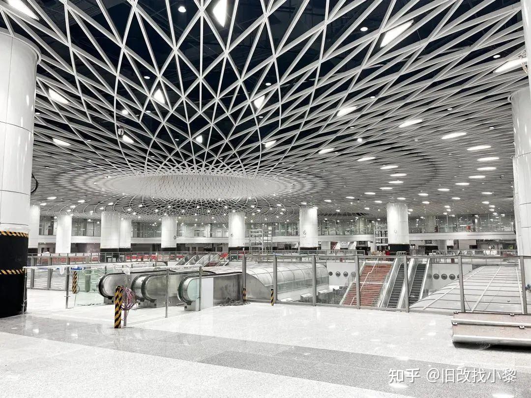 深圳又一大型交通枢纽要来了,年内开通,四线换乘,“深圳之眼”实景图曝光! - 知乎