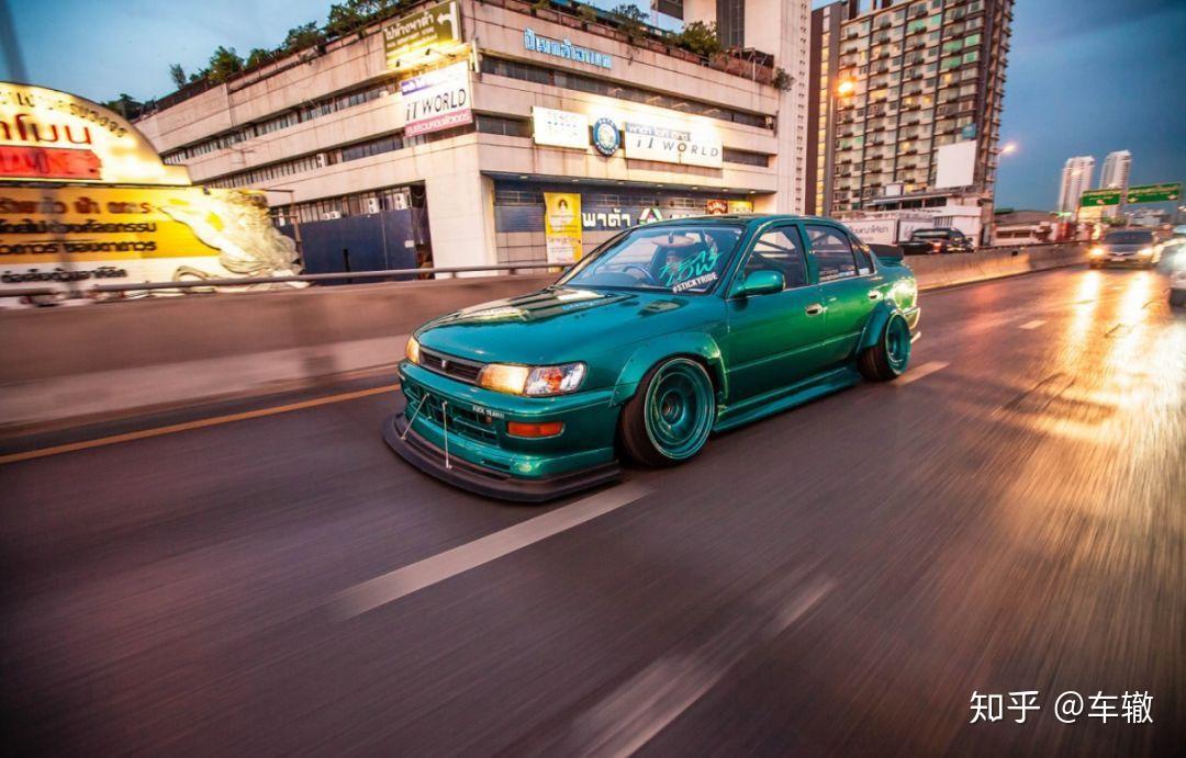 30多年前的日产R30,从家用车变成1000马力的哥斯拉! - 知乎