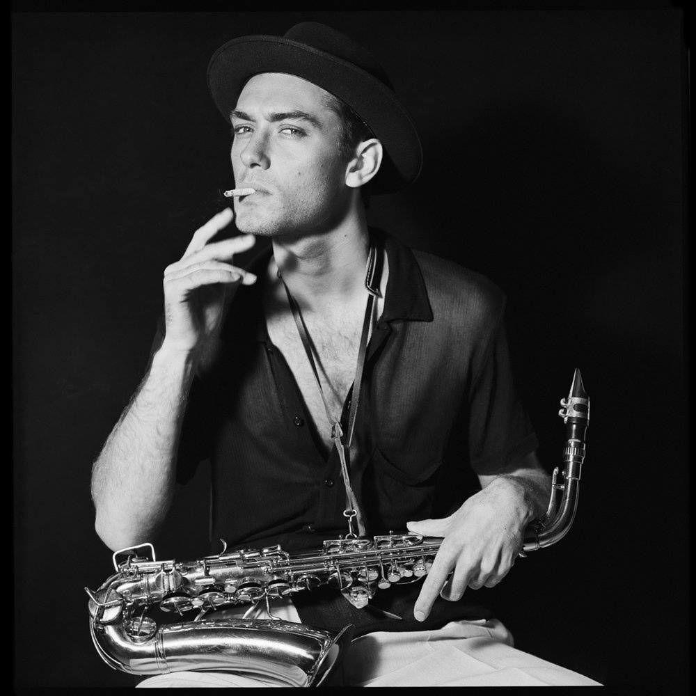 为什么说裘德洛很帅呢