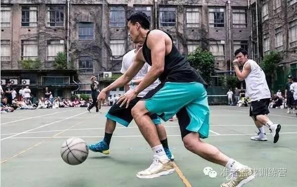 和领导打球时,你应该如何“合理”展示自己? - 知乎