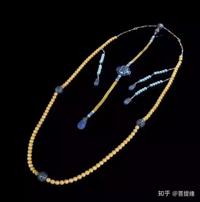骨】 ☆ 官品 鎮める 鏤空骨彫官員朝珠 ☆ 清朝期 珊瑚米珠