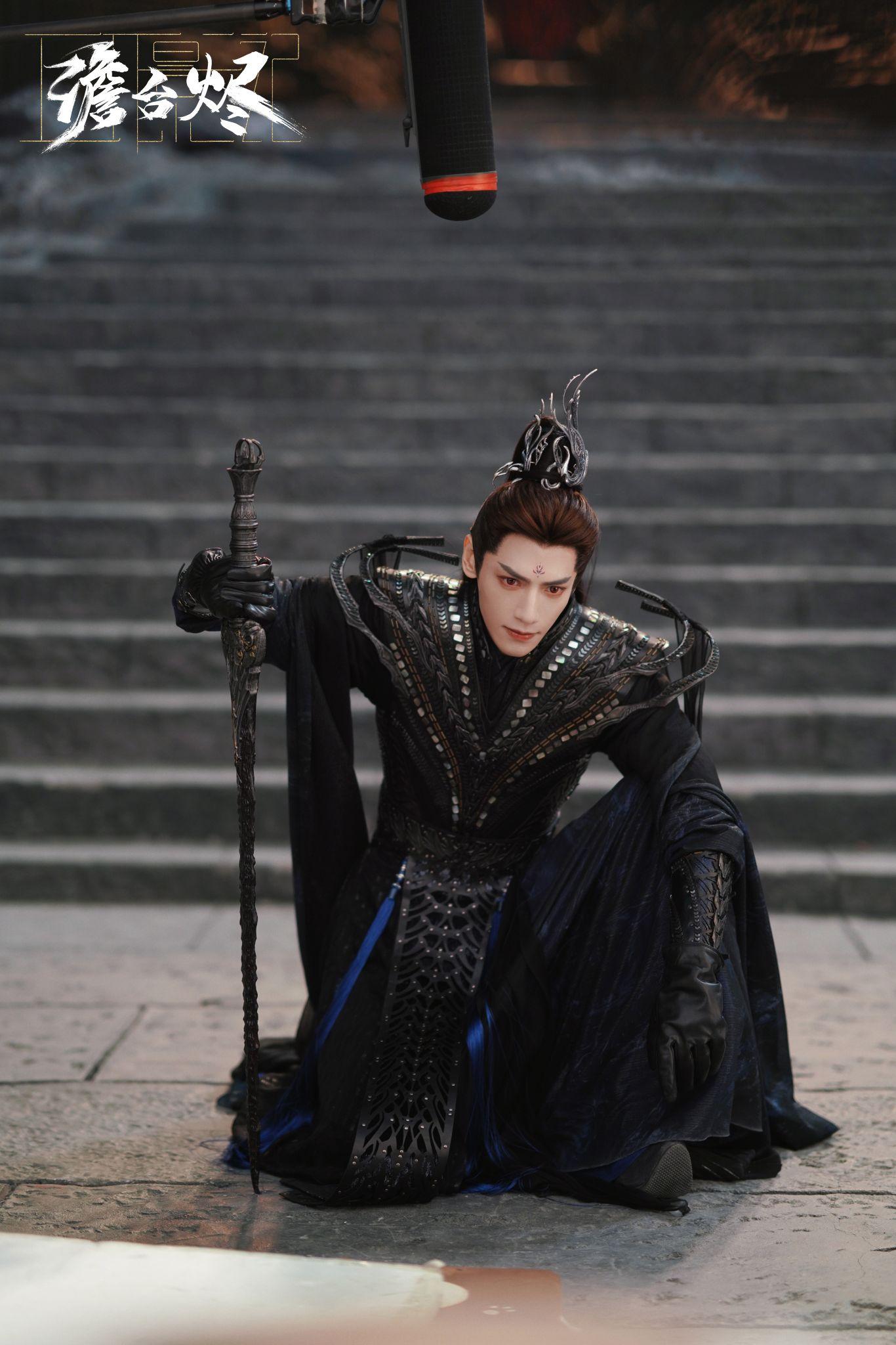 如何看待网传长月烬明古偶妆造, 尊重观众比什么都强?(长月无烬剧照)