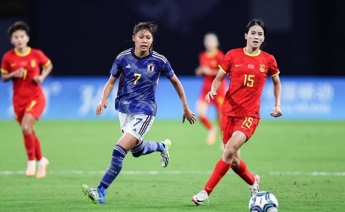 杭州亚运会女足半决赛,中国 3:4 日本无缘决赛,张琳艳,杨丽娜破门