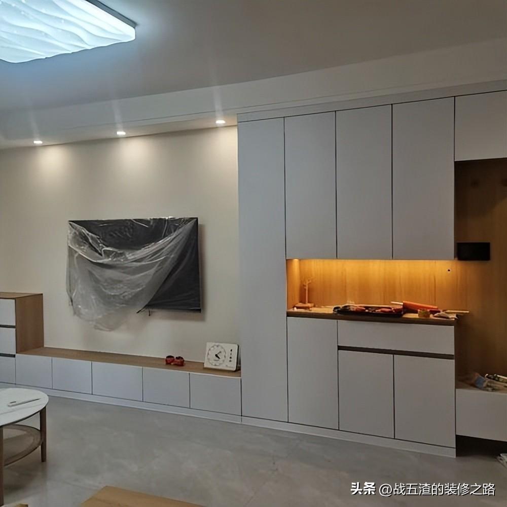 全屋定制的柜门怎么选，双饰面、PET、肤感、实木类哪个更好？ - 知乎