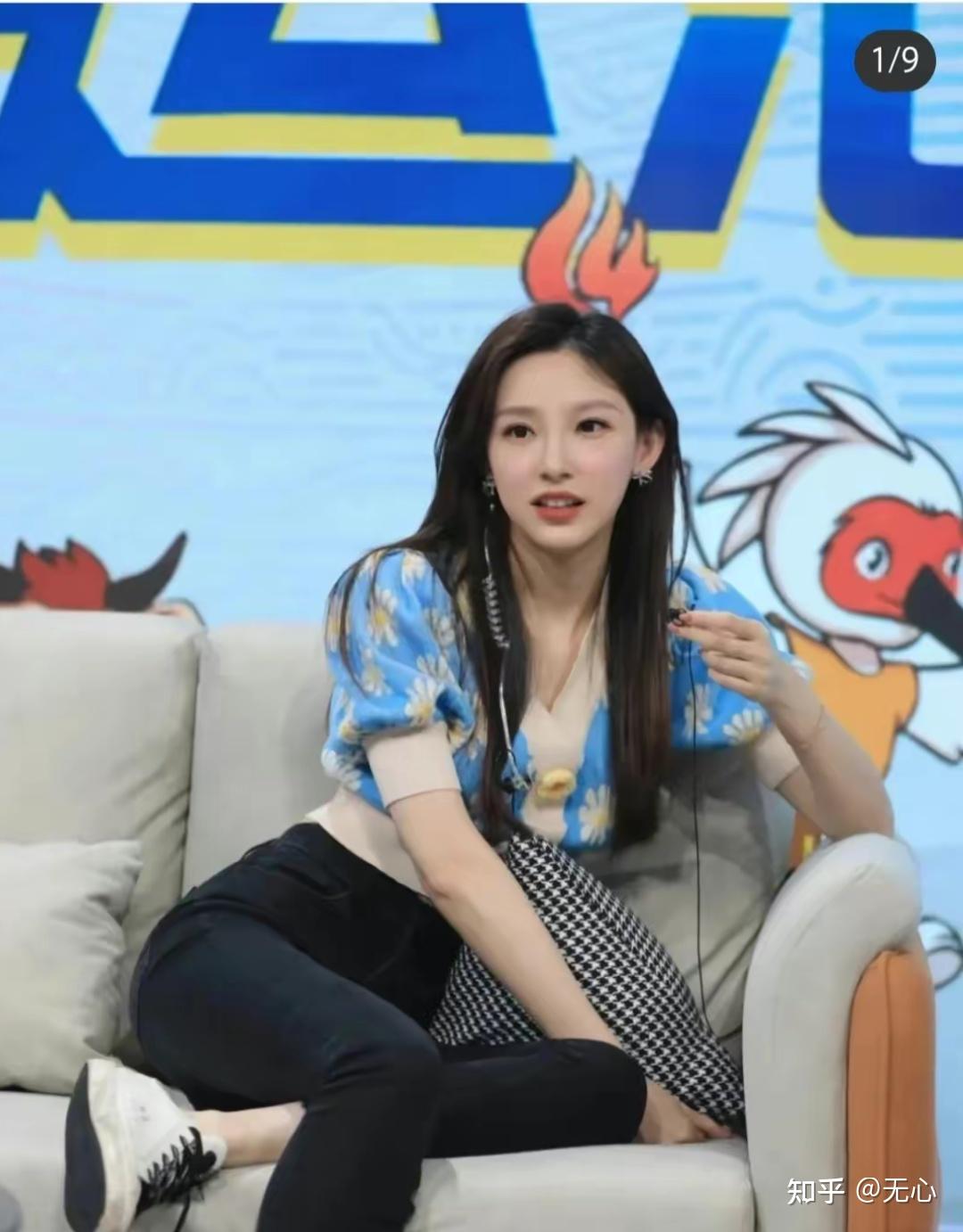 如何看待主持人马凡舒否认站队白敬亭并大量删评?